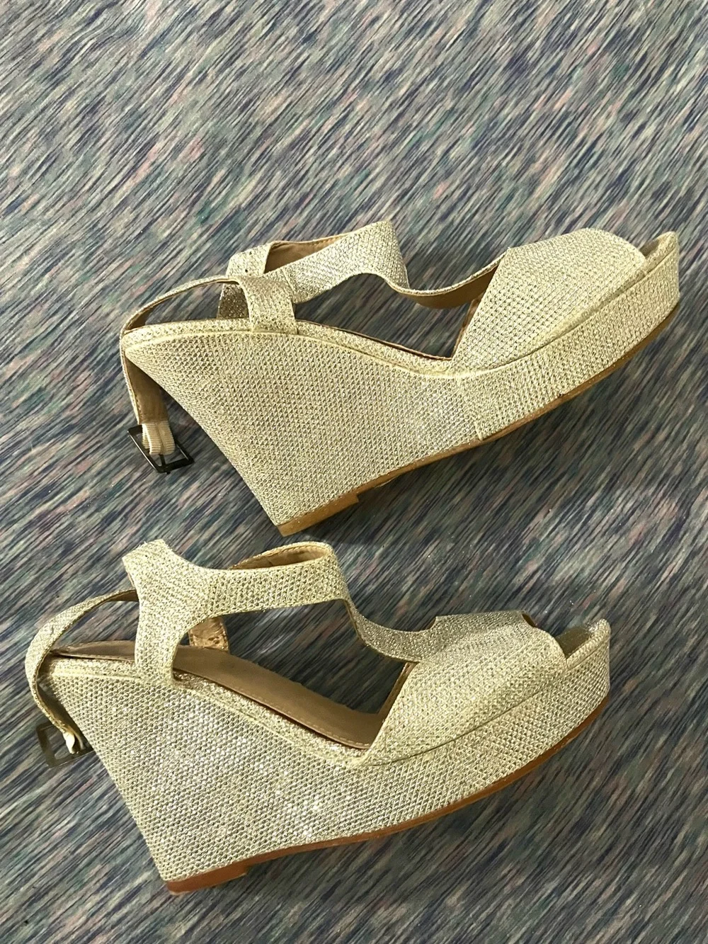 🪩 Rampage Candela sparkly wedge heel 🪩 women’s size 8